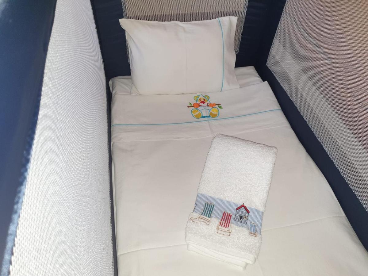 Charming Luz House - T2 Apartment With Jacuzzi タヴィラ エクステリア 写真