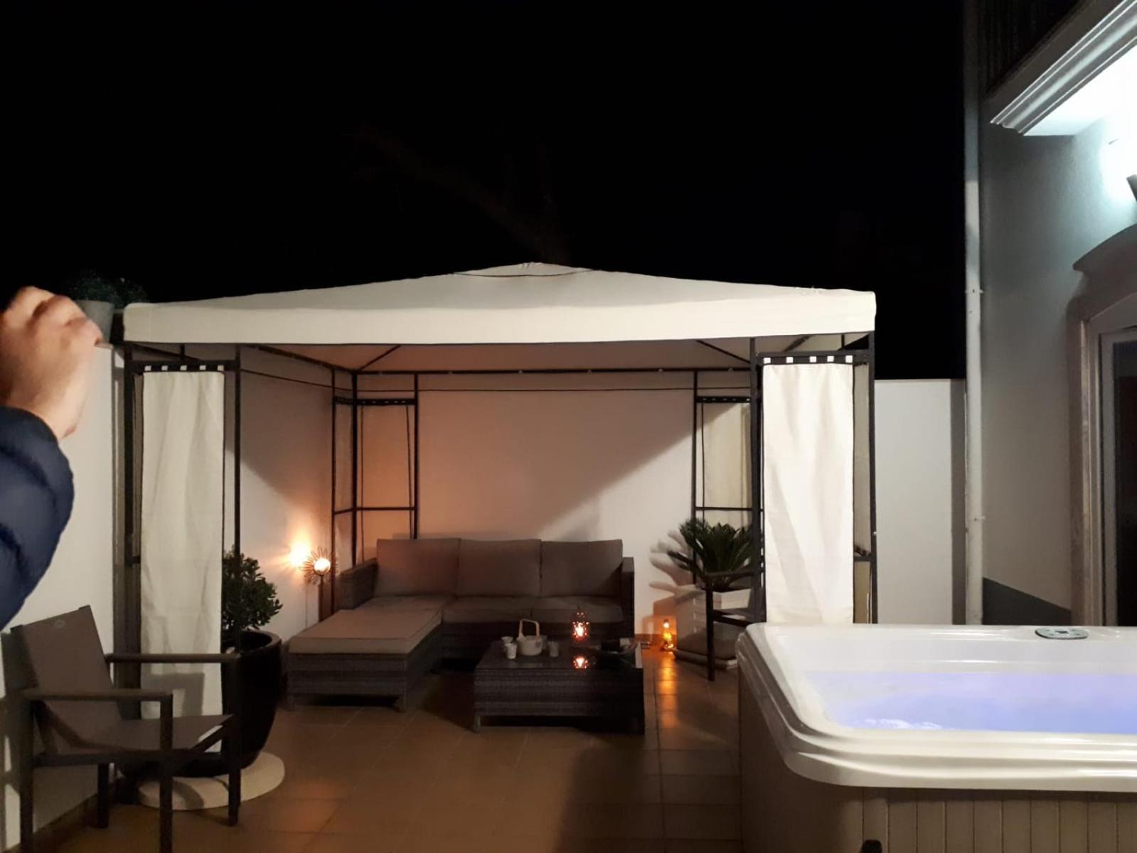 Charming Luz House - T2 Apartment With Jacuzzi タヴィラ エクステリア 写真
