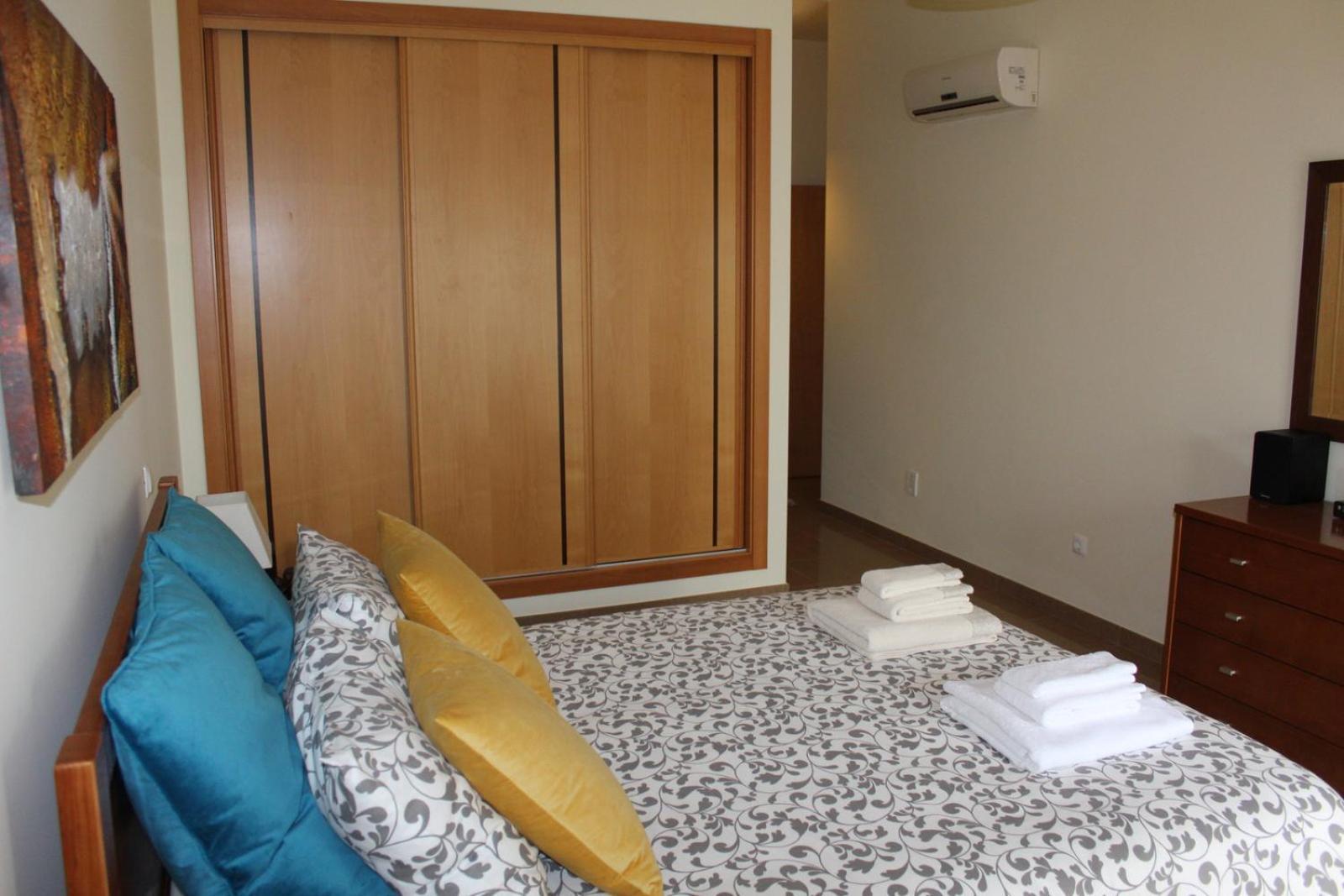 Charming Luz House - T2 Apartment With Jacuzzi タヴィラ エクステリア 写真