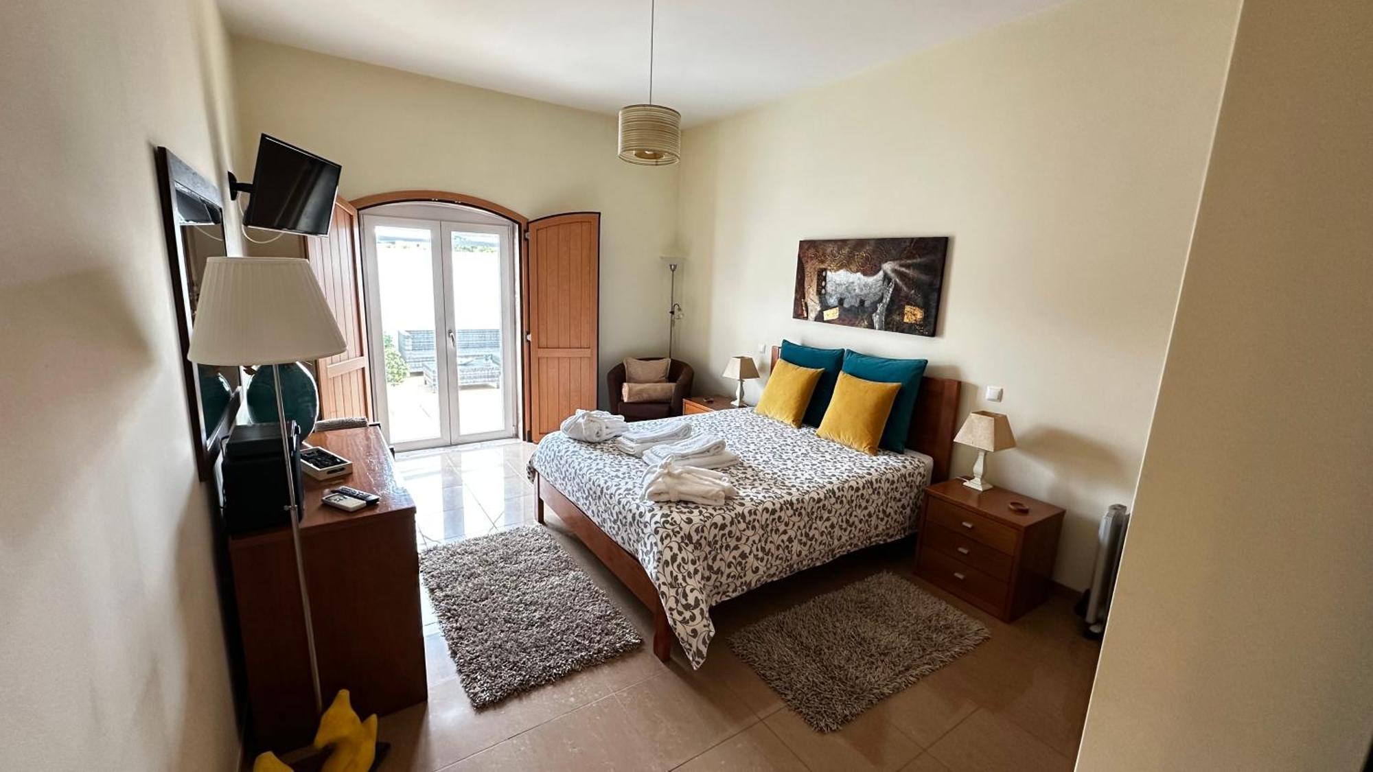 Charming Luz House - T2 Apartment With Jacuzzi タヴィラ エクステリア 写真