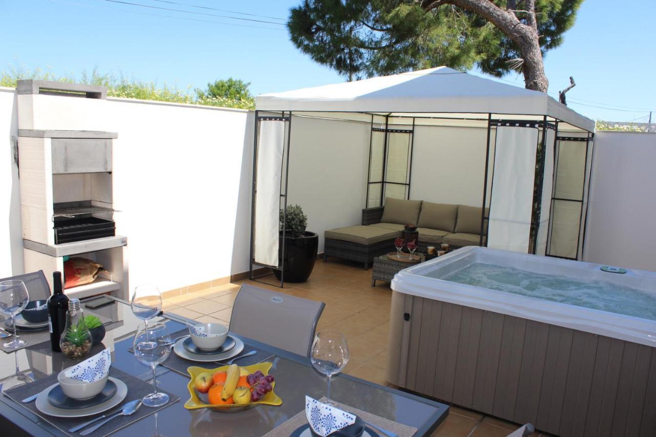 Charming Luz House - T2 Apartment With Jacuzzi タヴィラ エクステリア 写真